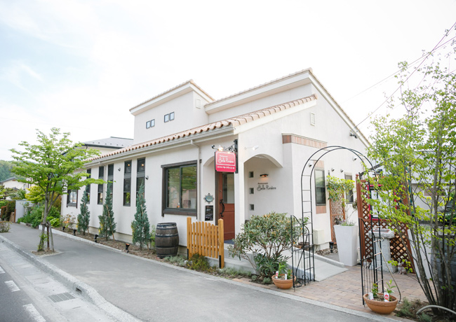 外観ギャラリー「信州・松本の洋食屋レストラン　ベル・リヴィエール」