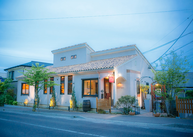 外観ギャラリー「信州・松本の洋食屋レストラン　ベル・リヴィエール」